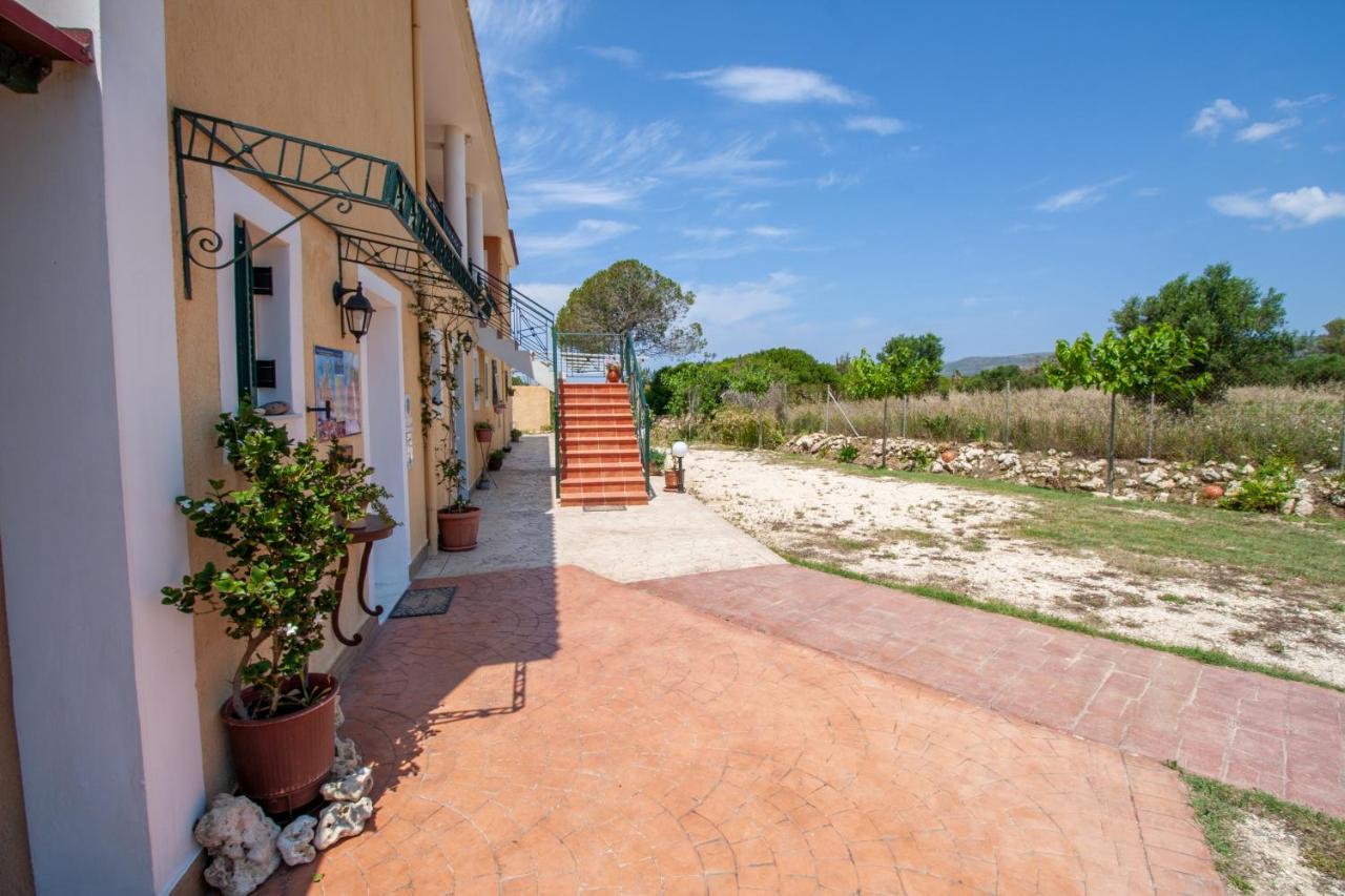 Vitoratos Studios Lixouri Exterior photo